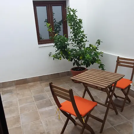 Casa Clavero Gasthuis 3*