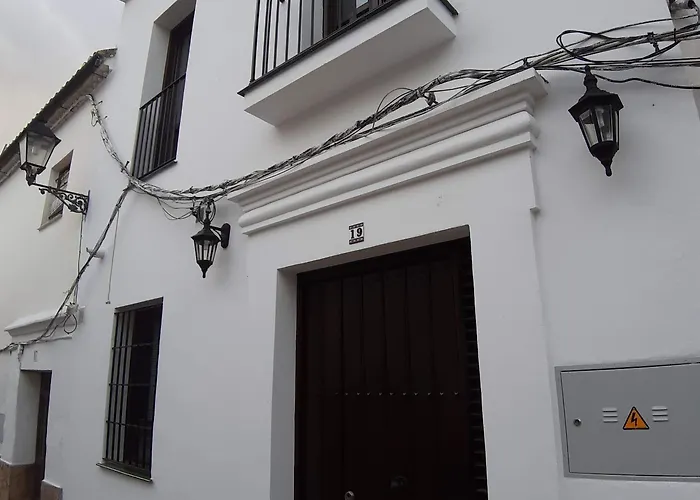 Casa Clavero 招待所