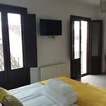 Pensión Casa Clavero 3*