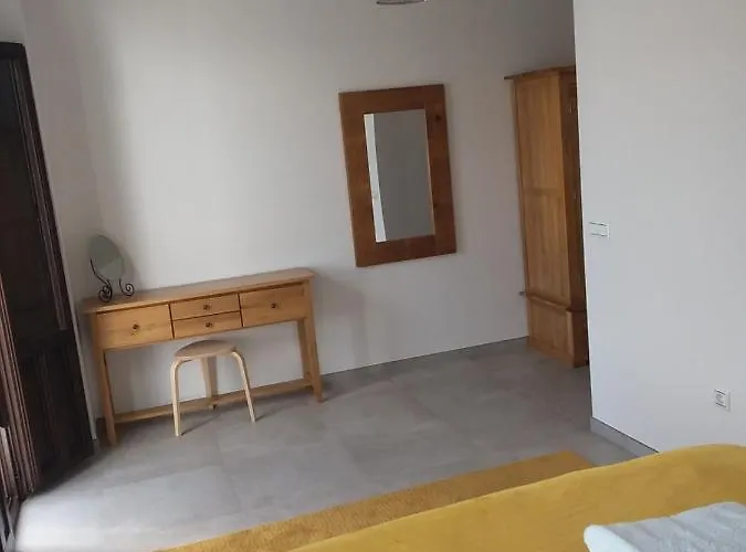 בית הארחה Casa Clavero 3*